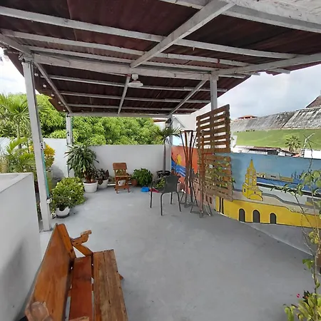 Mirador Del Castillo Hotel
